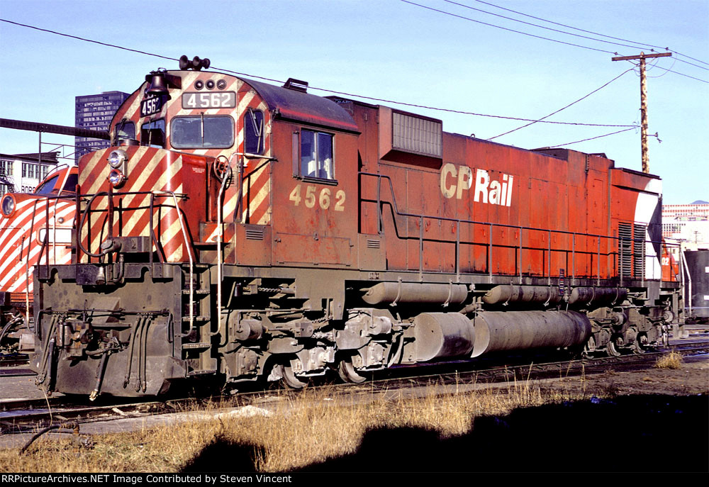 CP Rail M630 CP #4562